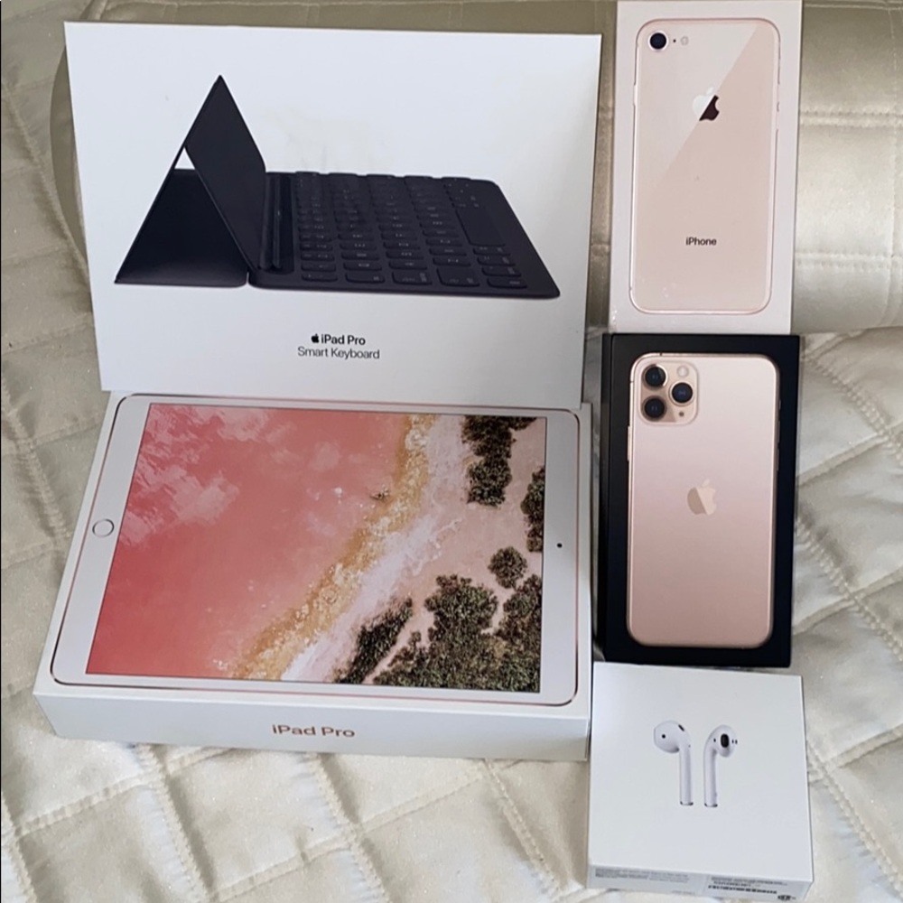 iPhone boxes - Picture 2 of 7